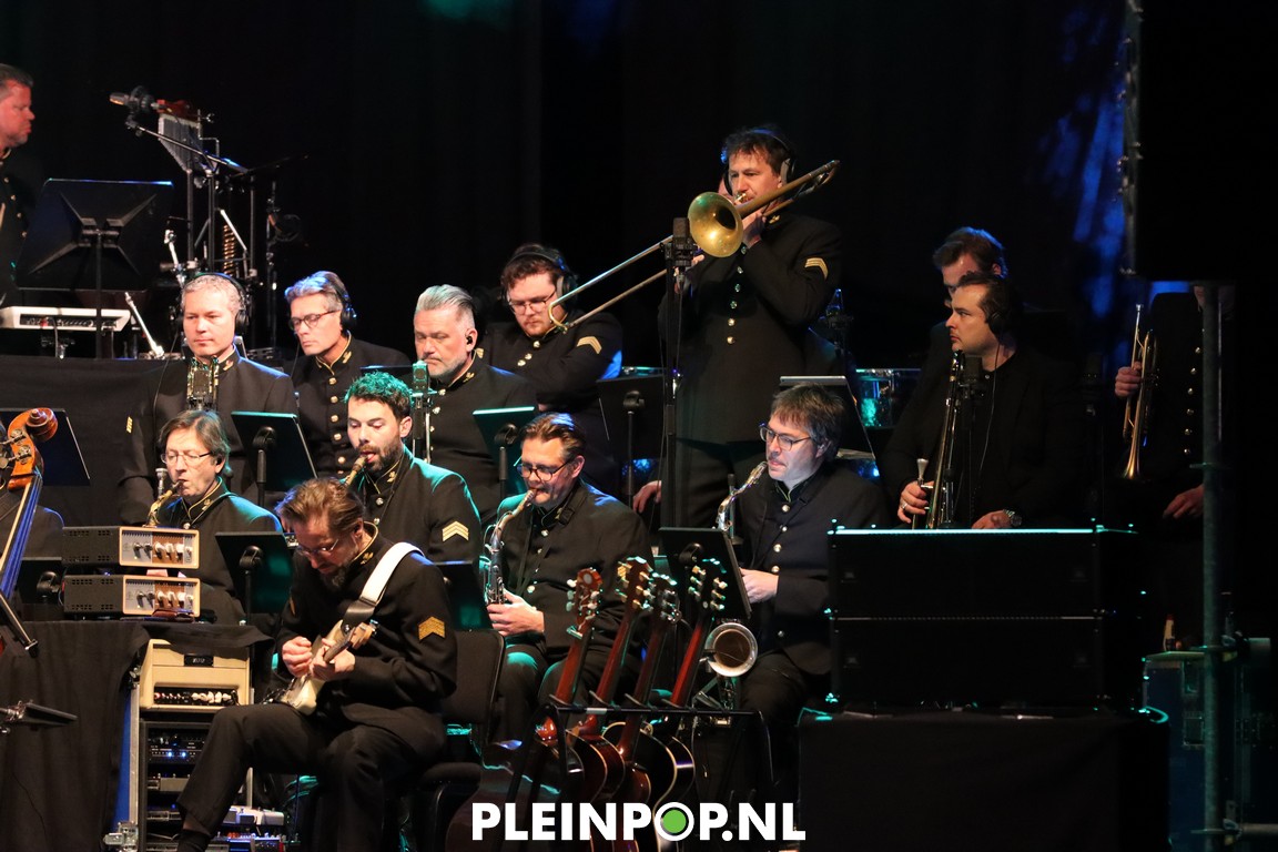 Donderdagavond 13 04 2023              (76)